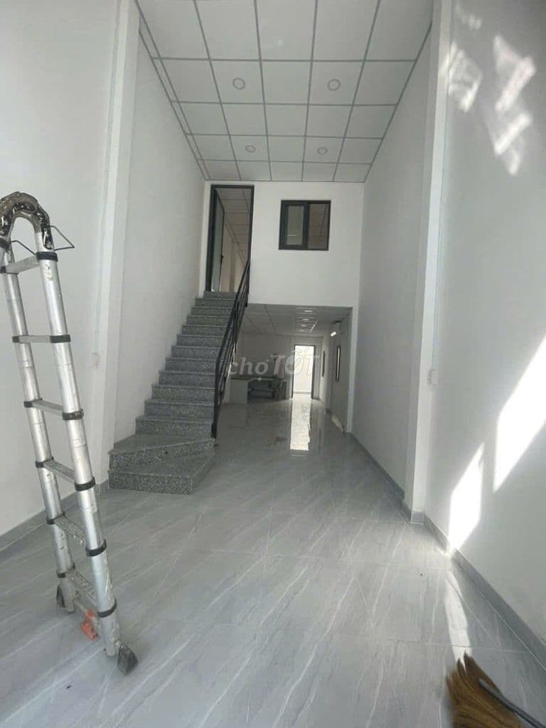 Nhỉnh 60tr/m có nhà 2 tầng,4x18 sát bên Lotte Mart Gò Vấp - Ảnh 2
