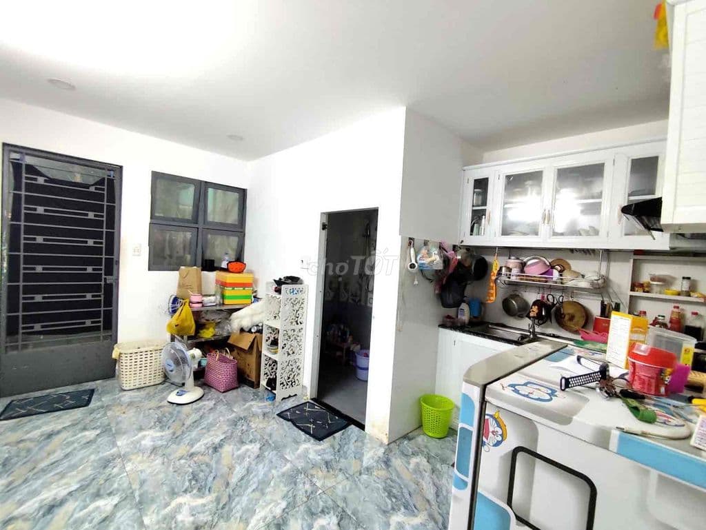 CHỈ 2.25 TỶ, CHUNG CƯ LẦU 1 MỚI ĐẸP 2 PN, BAN CÔNG THOÁNG, SỔ RIÊNG - Ảnh 2