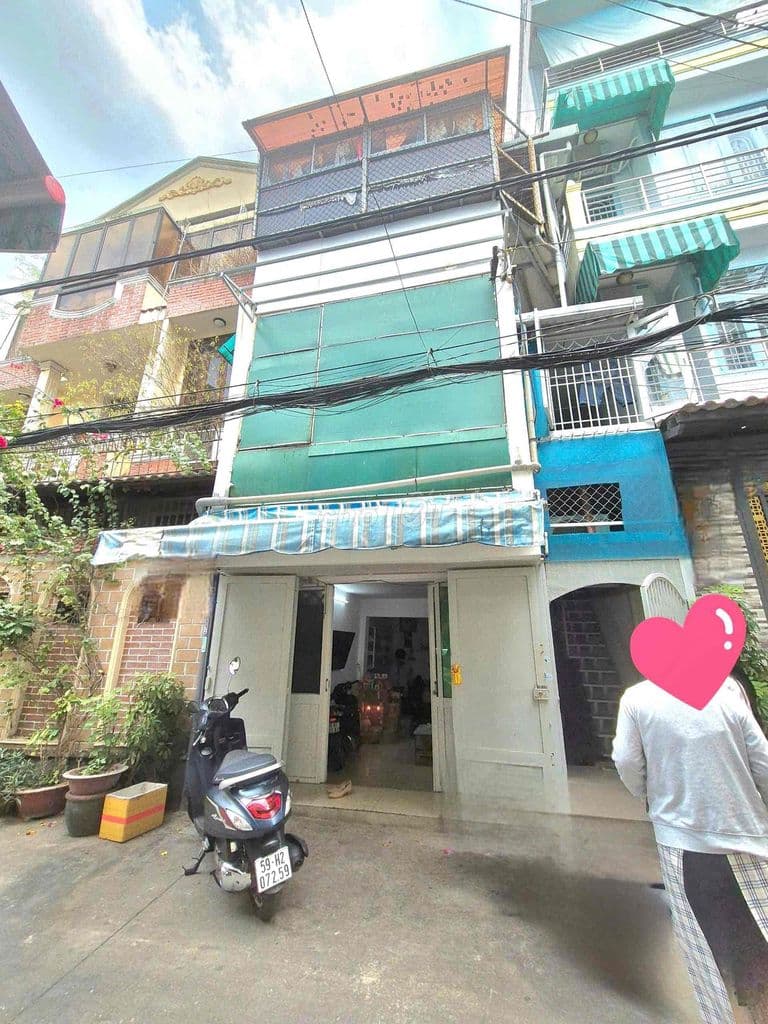 🔥 NHÀ HIẾM TÂN BÌNH – NGANG 4.8M – HẺM XE HƠI 8M – 6PN – NGAY CHỢ VẢI!