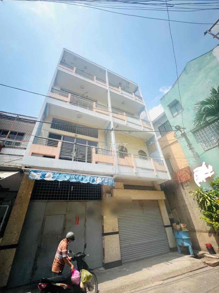 Nhà 4 tấm 8x20m HẺM XE TẢI cách Đầm Sen 5p giá TỐT 19.5 tỷ