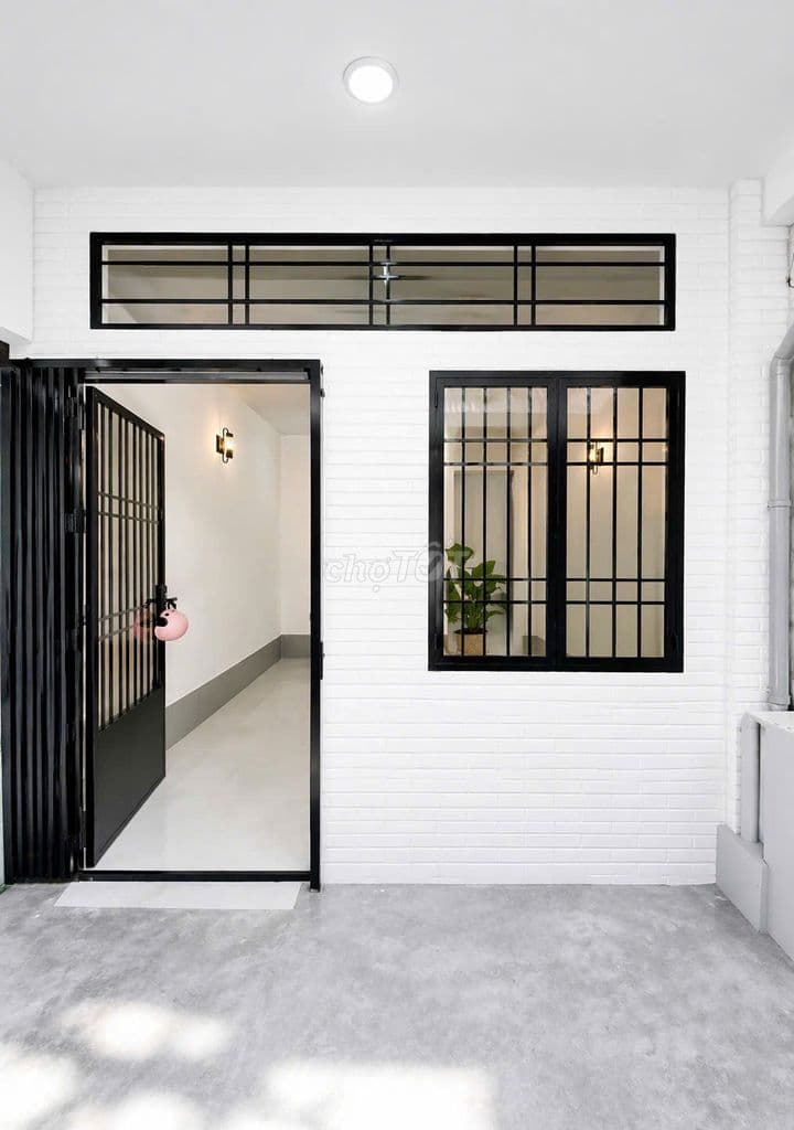 NHÀ Ở LIỀN TRẦN PHÚ QUẬN 5- 3 TẦNG- VÀI BƯỚC RA MT- NHỈNH 4 TỶ