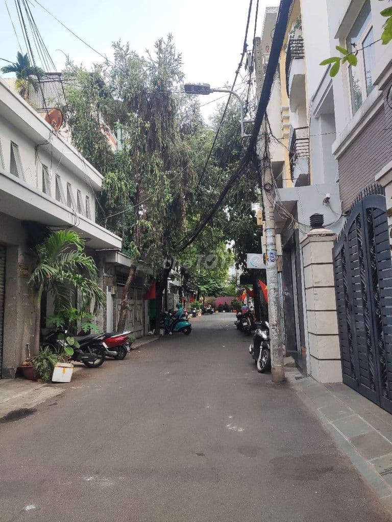 MTKD Tây Sơn, 4 x 28m, trệt + lửng, 2pn, 2wc