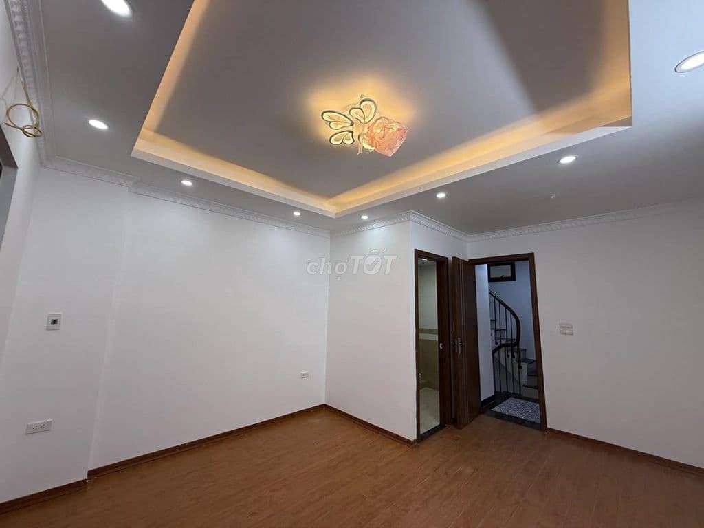 XUÂN ĐỈNH 30M2 5 TẦNG MT 4.2M - THANG MÁY - GẦN Ô TÔ - NGÕ NÔNG - Ảnh 3
