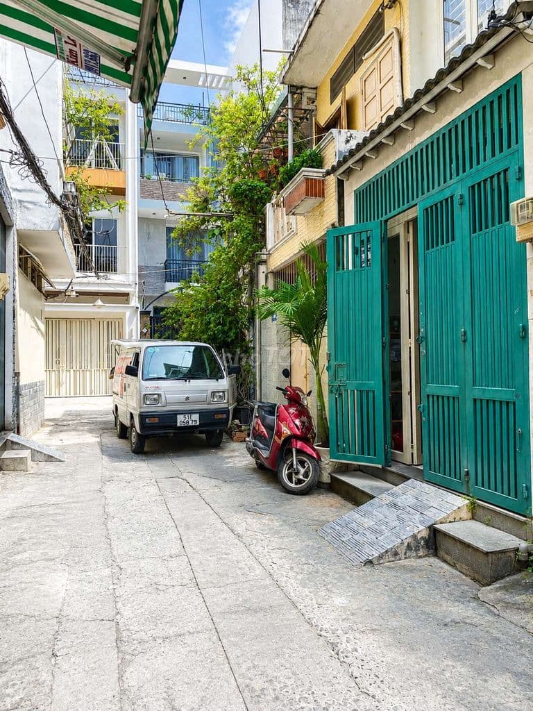 Ô TÔ ĐỖ CỬA, 4 TẦNG 3PN 4WC SÂN THƯỢNG, HẺM THÔNG, CHỈ NHỈNH 6 TỶ - Ảnh 2