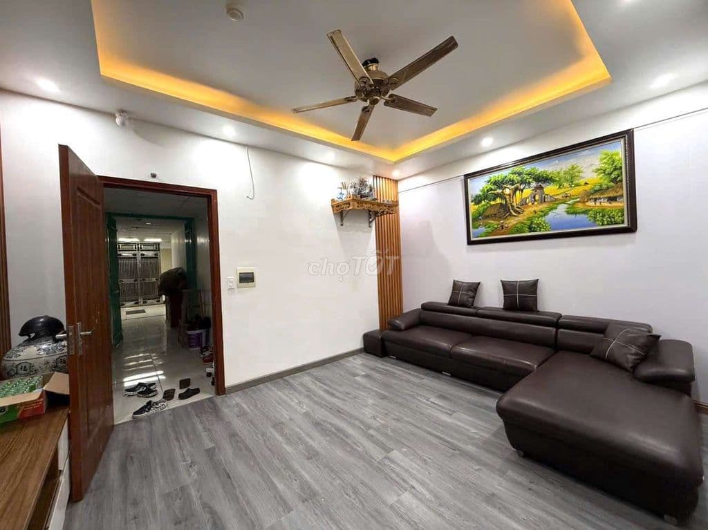 Chung cư Kim Văn Kim Lũ 2 ngủ 65m2 giá ~65tr/m2