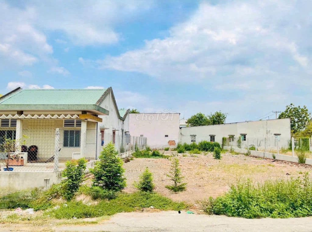630tr mt Trần Tử Bình 192m2 full thổ Tân Thông hội giá còn bớt lộc