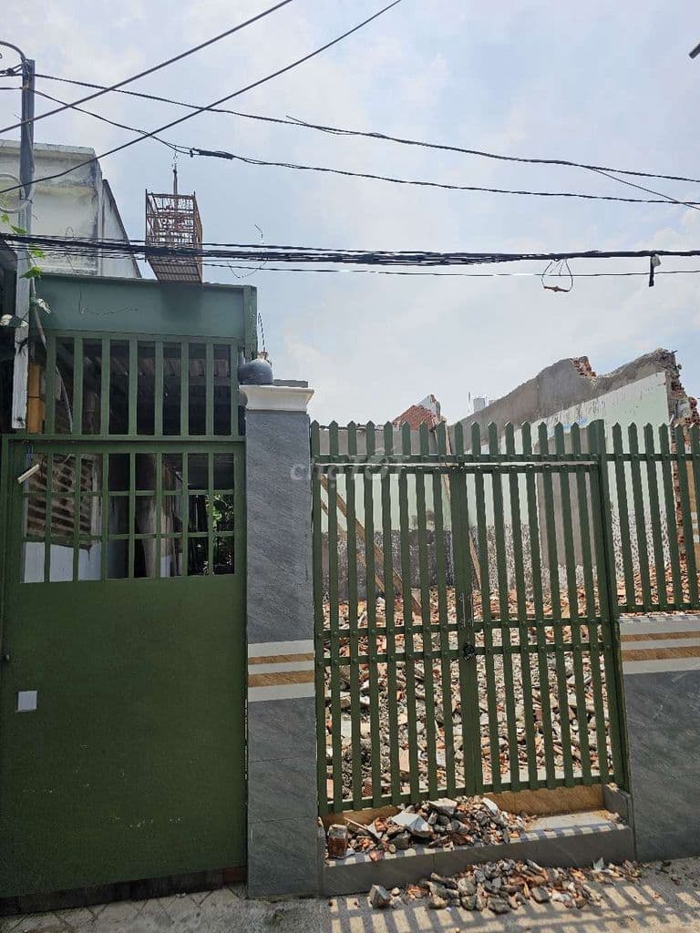 Đất 6,1m×21m, full thổ cư, chỉ 4,5 TỶ, Nguyễn Văn Thạnh,