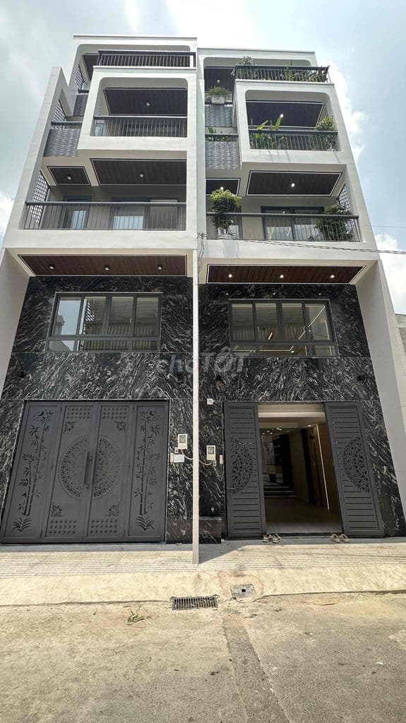 NHÀ MỚI 5 TẦNG - 69m2 - GARA Ô TÔ - FULL NỘI THẤT - 6.68 TỶ TL