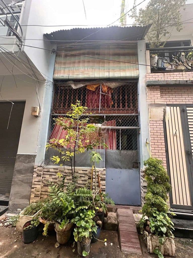 💥 QUẬN 10 - ĐƯỜNG NGUYỄN TIỂU LA THÔNG NGÔ QUYỀN - CÁCH MẶT TIỀN 30M