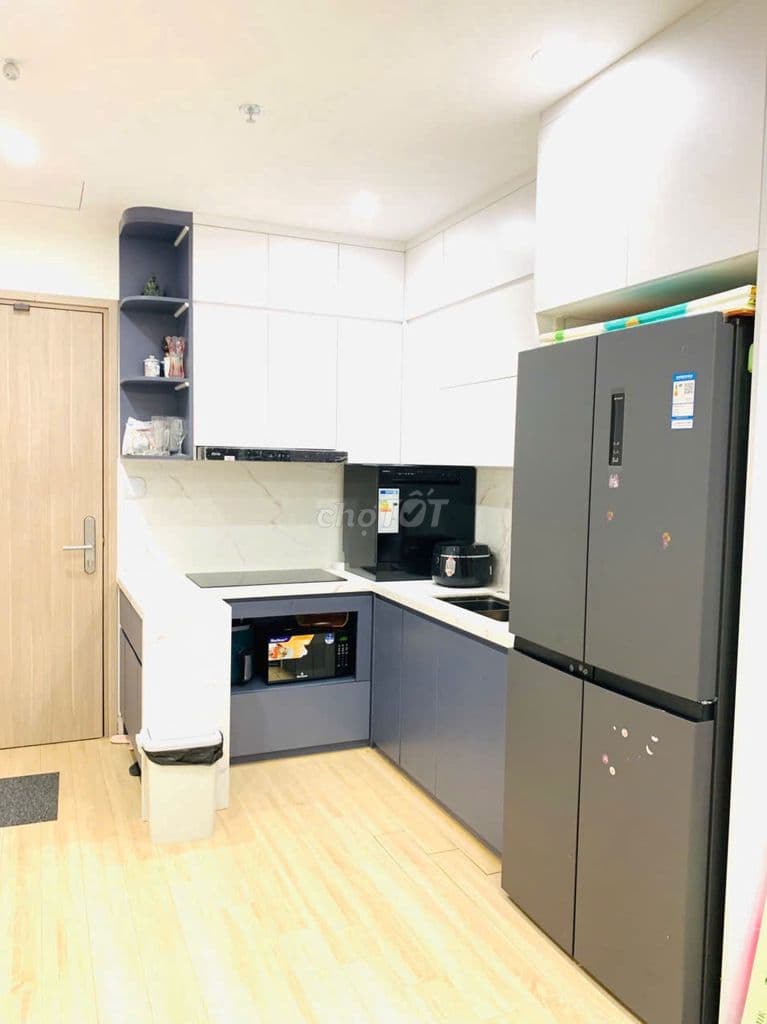 Giá sốc nhiệt: 3 tỷ 650 lỗ 800: 2N1VS, 55m² Vinhomes Smart City
