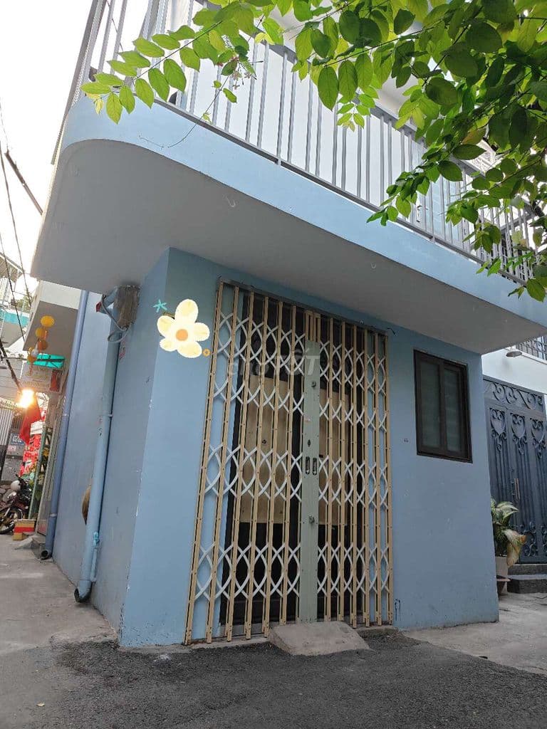 S=21m2(5.5x4),Giá 2.45 tỷ (tl),3 mặt thoáng,Hẻm Xe Hơi Nguyên Hồng - Ảnh 2