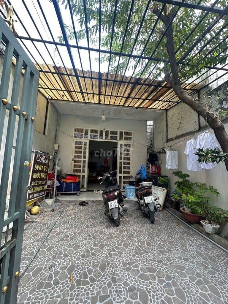 BÁN NHÀ 2 MẶT HẺM TÂN THỚI HIỆP 21