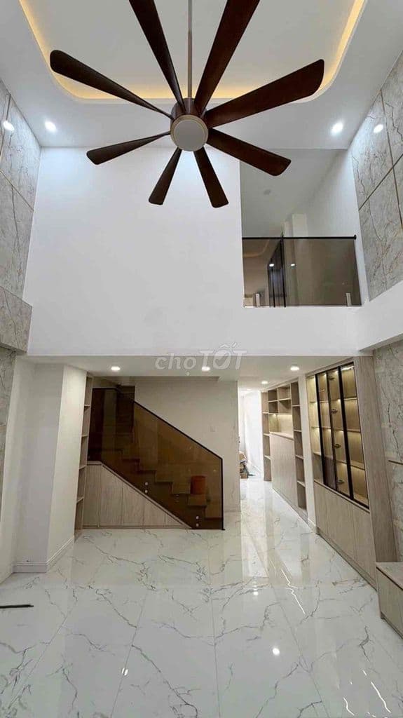 💎”Siêu mẫu” 5 tầng hẻm xe hơi ngay Lê Văn Việt Q9 - Ảnh 2