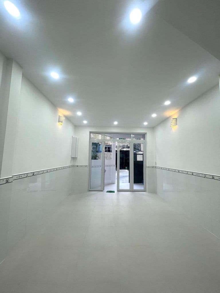 Nhà đẹp tân bình 47m2 hẻm 5m ở ngay chỉ nhỉnh 5 tỷ - Ảnh 2