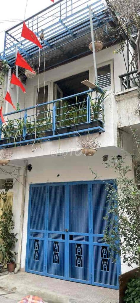 Bán TT phố Lò Đúc 2 thoáng 2 PN 1 Khách 1 WC đẹp ở luôn 60m2 T2 giá 3.