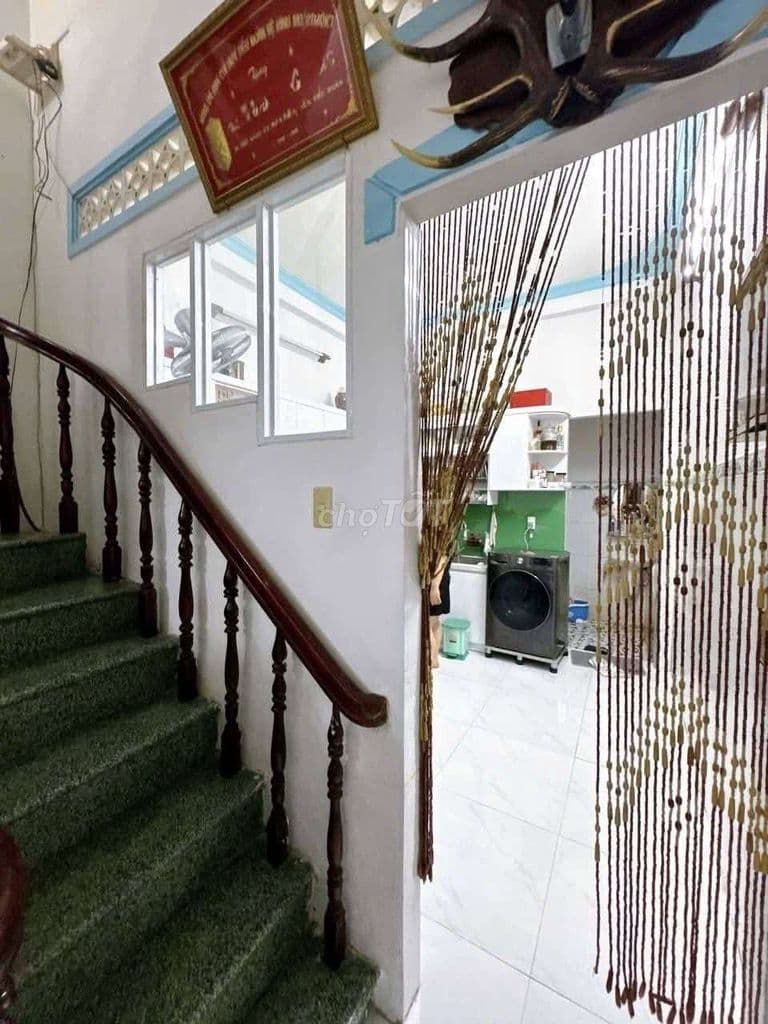 bán nhà đúc lầu đườngsố 2 p16 GV 35m2 hẻm thông gần phanchu trinh 4t55 - Ảnh 2