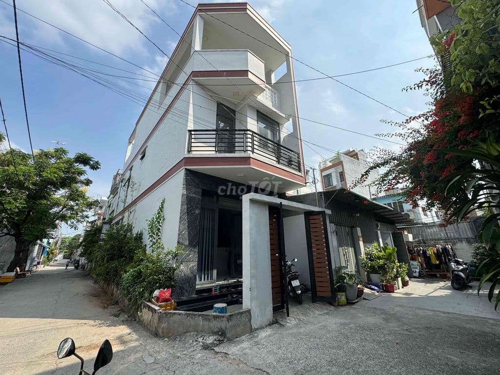 Bán Nhà 3 Tầng Căn Góc Hiệp Bình Chánh Thủ Đức