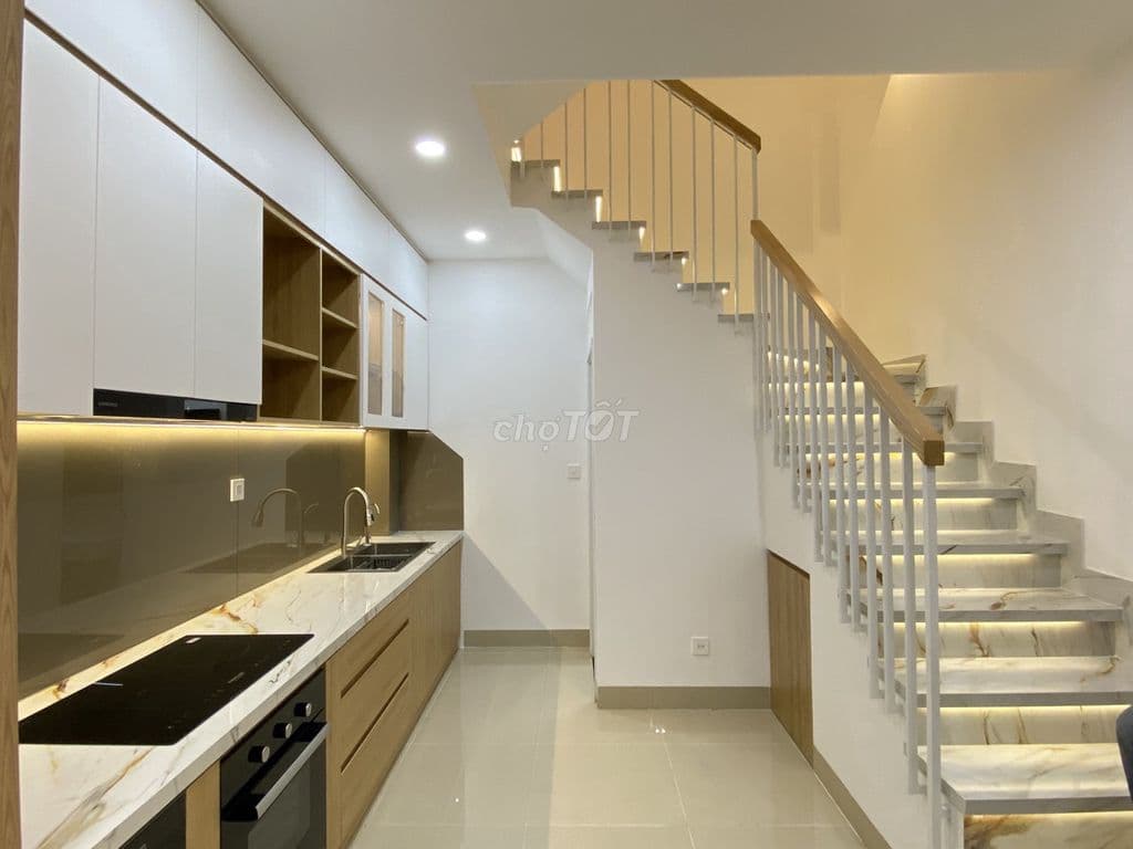 SIÊU PHẨM LUNG LINH GIÁP SÂN BAY VIEW TRIỆU ĐÔ 40M SỔ RIÊNG HẺM THÔNG - Ảnh 3