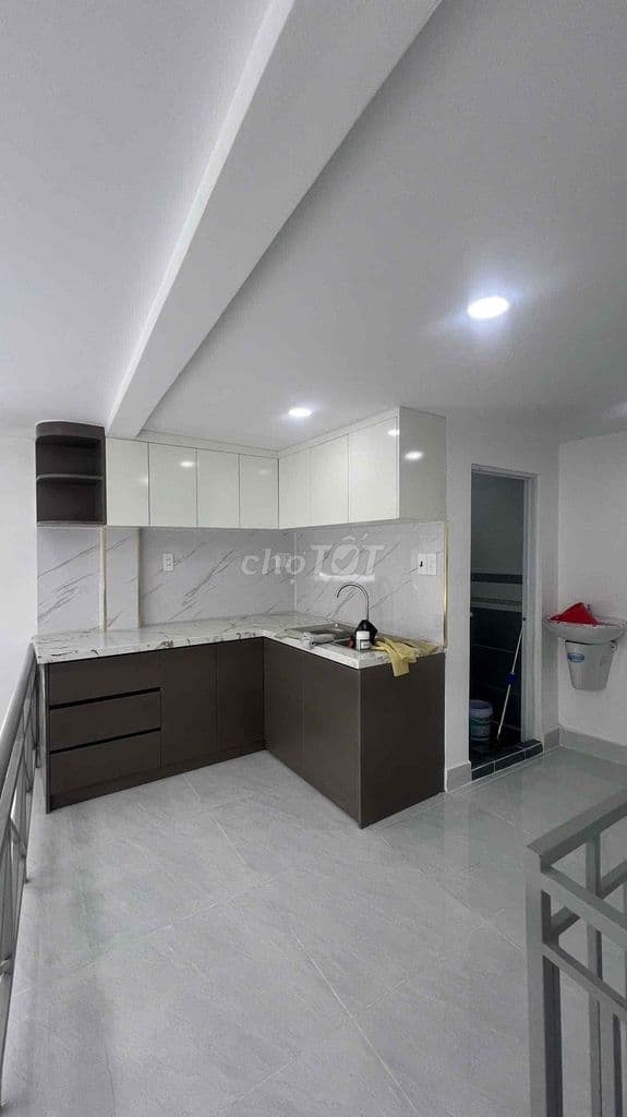 Bán nhà mt ĐHT 27, Q12. 4x8m, 1 lững, 1 lầu, 2pn, 2toilet, kd ok - Ảnh 2