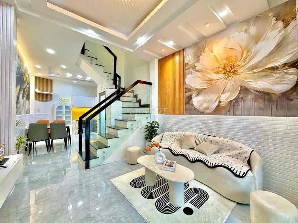 Bán Siêu Phẩm nhà 4 tầng 40m2 - Full nội thất cao cấp Phan Văn Trị