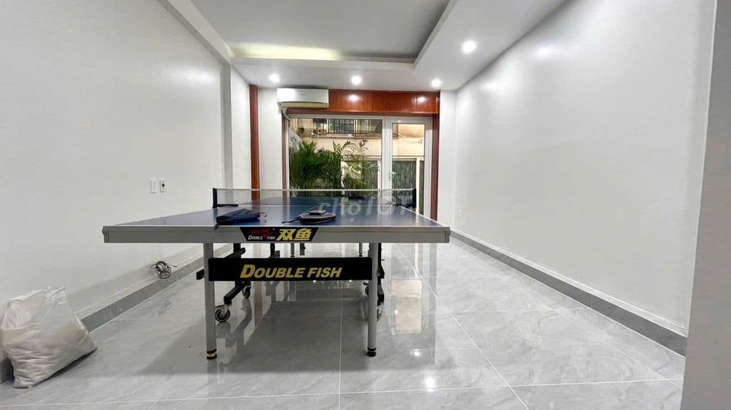 Bán nhà 5 tầng thang máy Nguyễn Văn Cừ, Long Biên, full nội thất - Ảnh 2