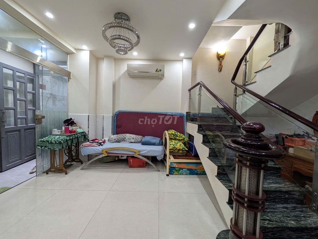 NGANG 8.5M - 40M2 - SÁT MT NKKN & HAI BÀ TRƯNG, Q.3 - 4 TẦNG, ST, 4PN - Ảnh 2