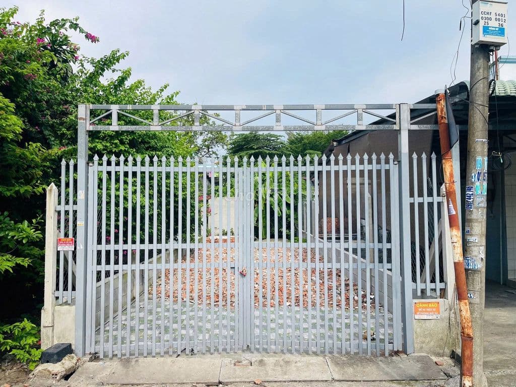 ĐỊNH CƯ SANG PHÁP BÁN MT ĐƯỜNG 218 95M2 GIÁ 580TR THƯƠNG LƯỢNG