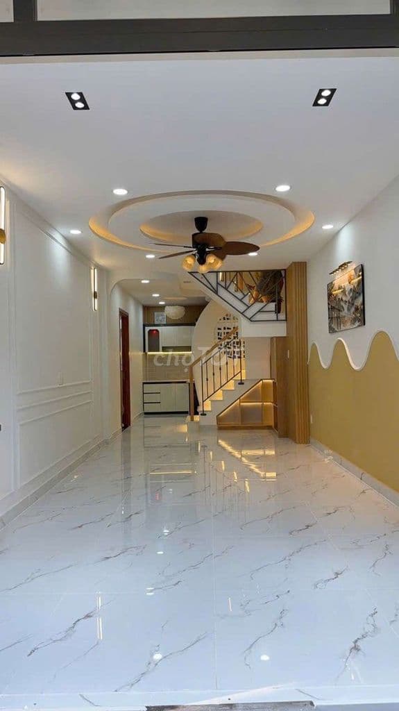 Nhà mới hẻm 4 m thông, ( 40m2) Nguyễn Trãi _ Lê Hồng Phong Q5 ,