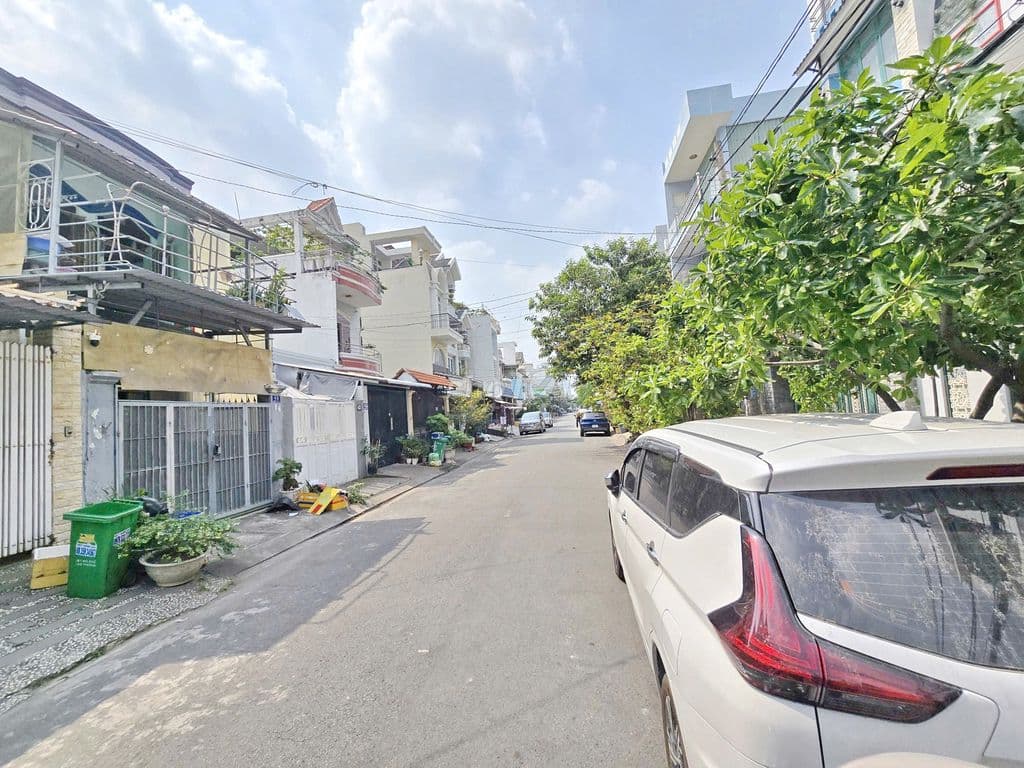 Nhà phố 4 tầng 7x20, 134.8m² mặt tiền đường số 45 Q7 giá 23.9 tỷ - Ảnh 2