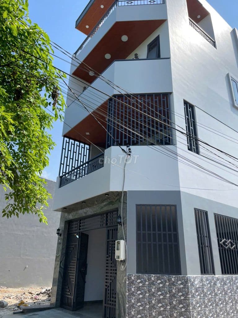 LÔ GÓC 4 TẦNG -THANG MÁY–GARA 2 Ô TÔ - XÃ HÓC MÔN- 28M2- 6PN- 11,5 TỶ - Ảnh 2