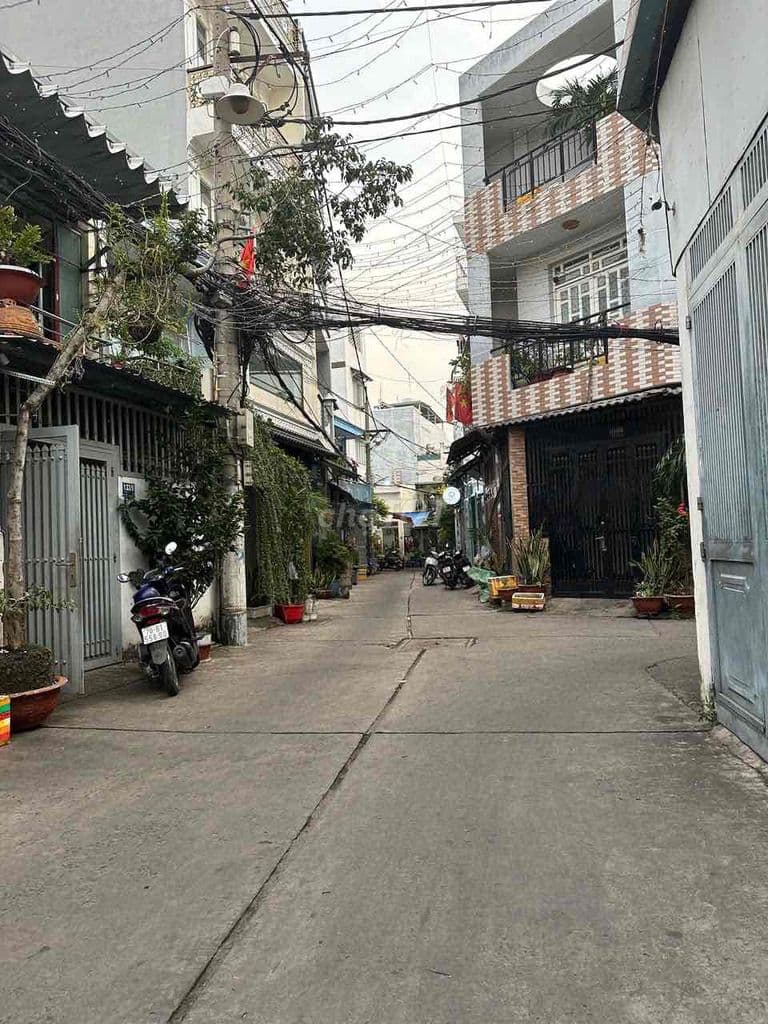 Bán nhà trệt lửng 4x12 hẻm xe hơi đường số 1 - bình long - lê văn quoi