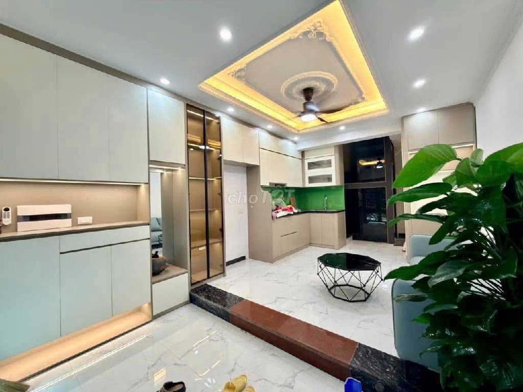 Bán Nhà Minh Khai 34m, 5 tầng thang máy,kinh doanh,nội thất chỉ 7,5tỷ