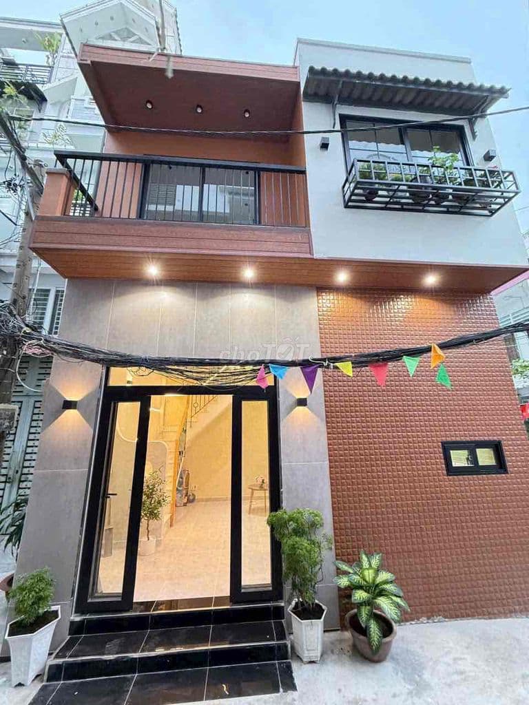 Chính chủ bán nhà Dương Bá Trạc quận 8