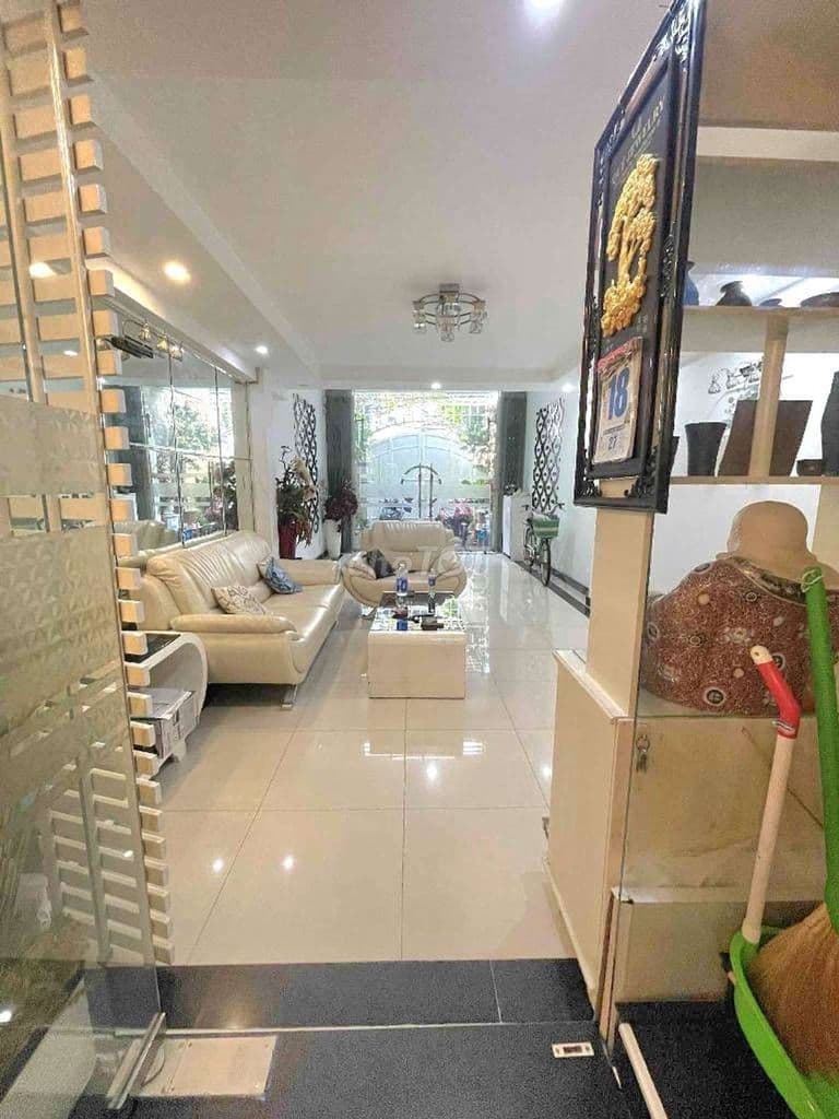 NHÀ 5 TẦNG MẶT TIỀN -TRUNG TÂM QUẬN 6 - VỊ TRÍ TUYỆT ĐẸP - KINH DOANH - Ảnh 3