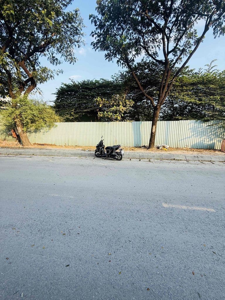 🌺Cần bán MT ngay cầu nước lên An lạc . DT : 240m . Giá bán : 20 tỷ TL - Ảnh 2