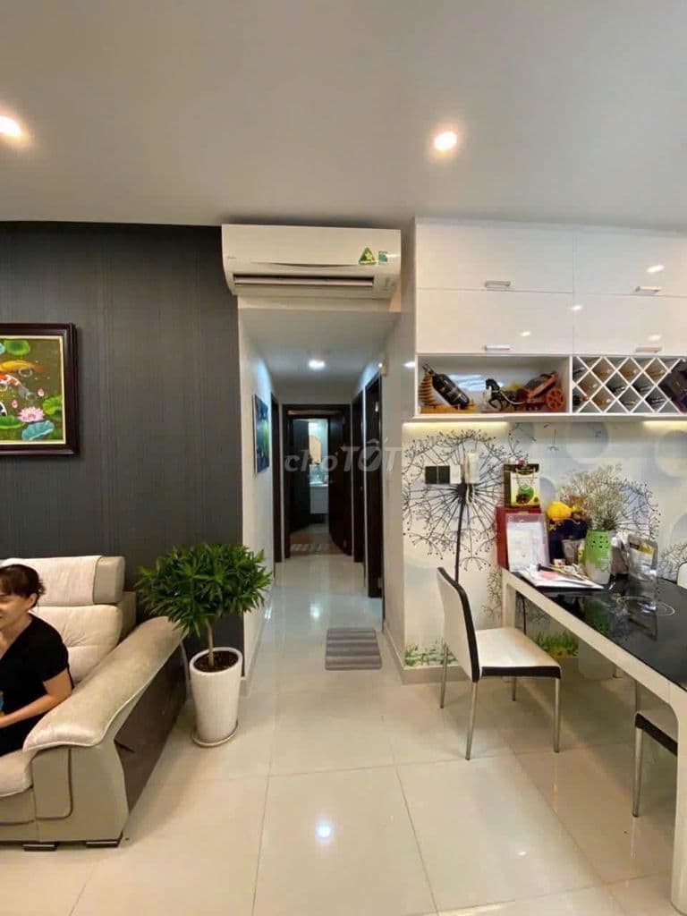 Bán căn hộ Celadon City – Bloc E303 – 3PN, full NT, Ban công, ô đậu xe - Ảnh 3