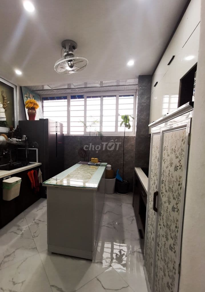 Chuyển công tác Saigon cần bán căn hộ