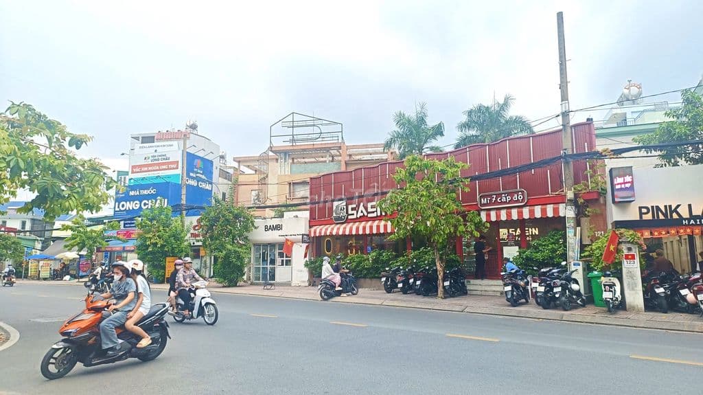 Mặt tiền kinh doanh DT 4,6mx16m đang khai thác dòng tiền . giá 6,x tỷ - Ảnh 2