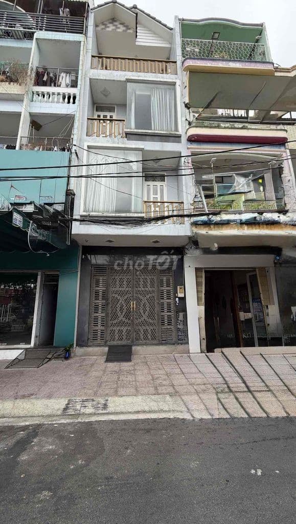 Mặt tiền Bàu Cát 6 ( 14,8 tỷ) DT: 4x18m - 1 Trệt + 3 Tầng đúc - 5 PN