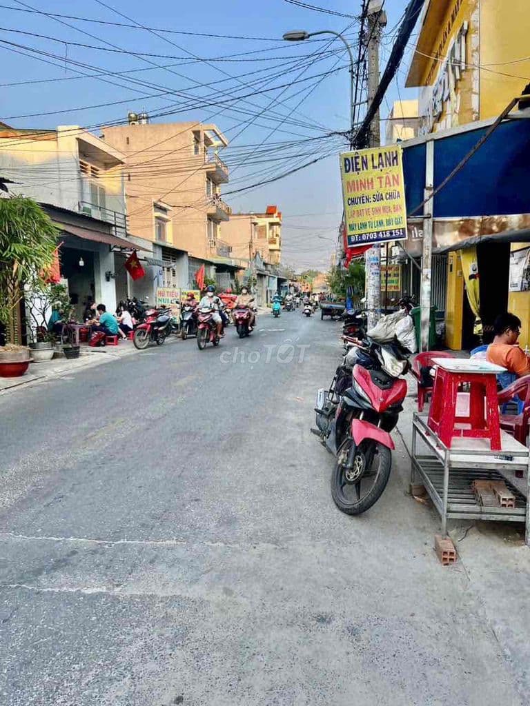 Mặt Tiền 2 Lầu Ở Kết Hợp Kinh Doanh, Có Phòng Trọ, Dân Cư Sầm Uất - Ảnh 3