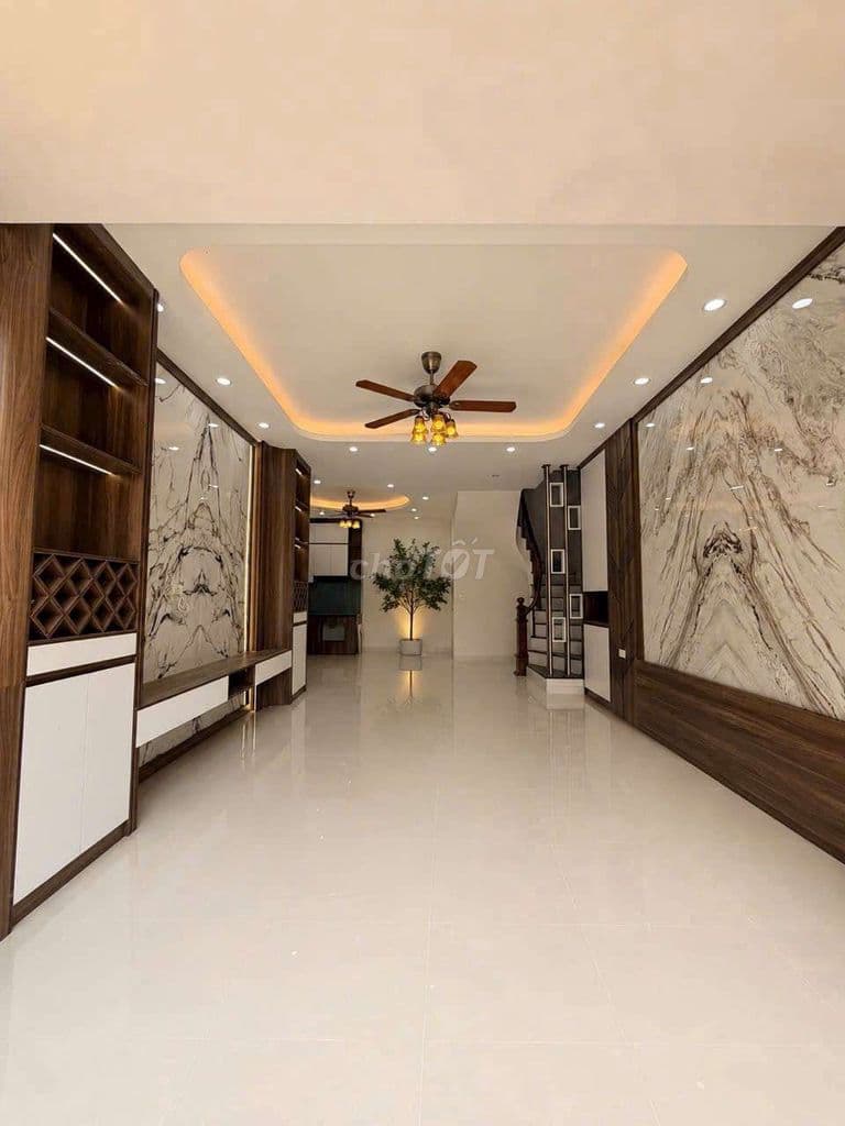 nhà di trạch ngõ thông ô tô đỗ - Ảnh 2