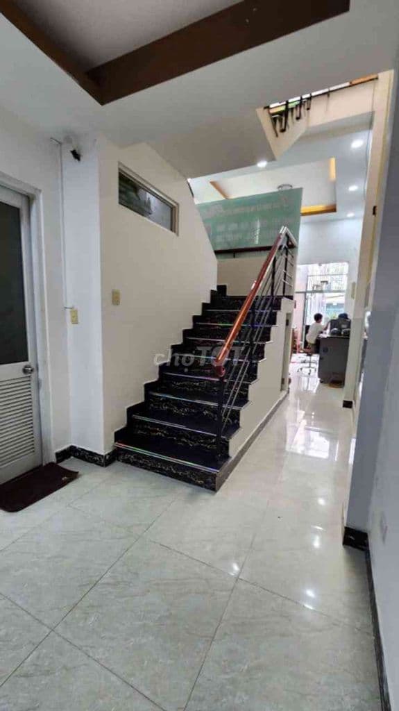 55 M2 HXH PHẠM VĂN BẠCH , SÂN GOLD , 3 TẦNG NHỈNH 5 TY - Ảnh 2