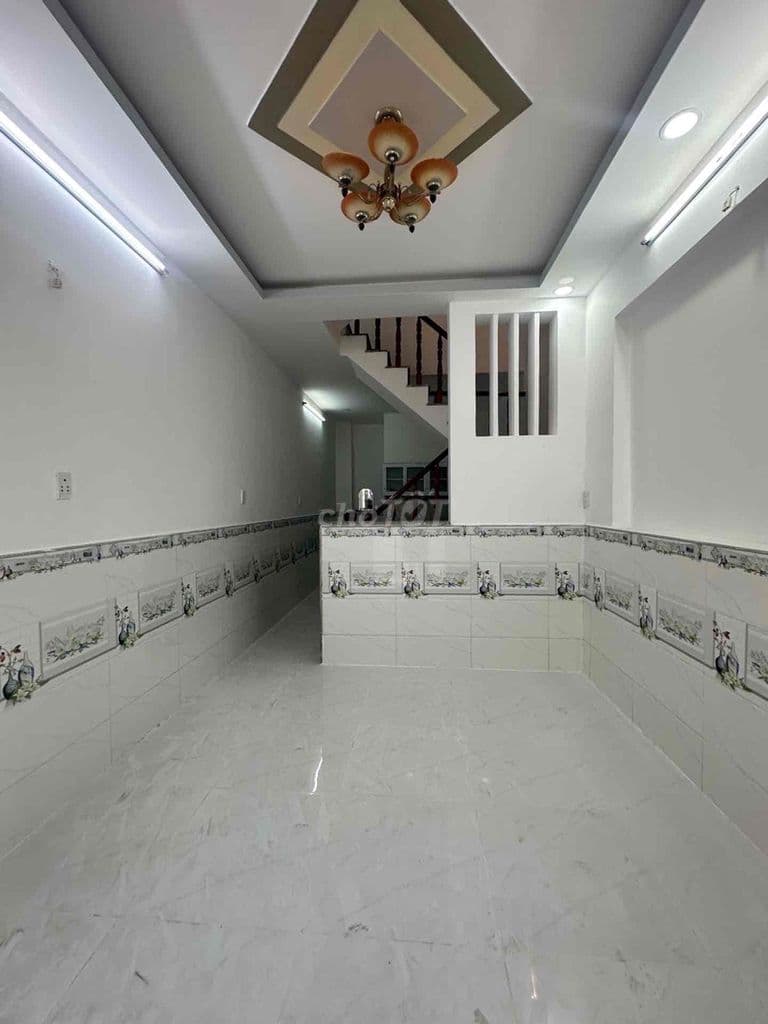 NHÀ HXH- NGUYỄN ẢNH THỦ- 30m²- 3 TẦNG - 4PN - SÂN THƯỢNG- NHỈNH 1 TỶ - Ảnh 2