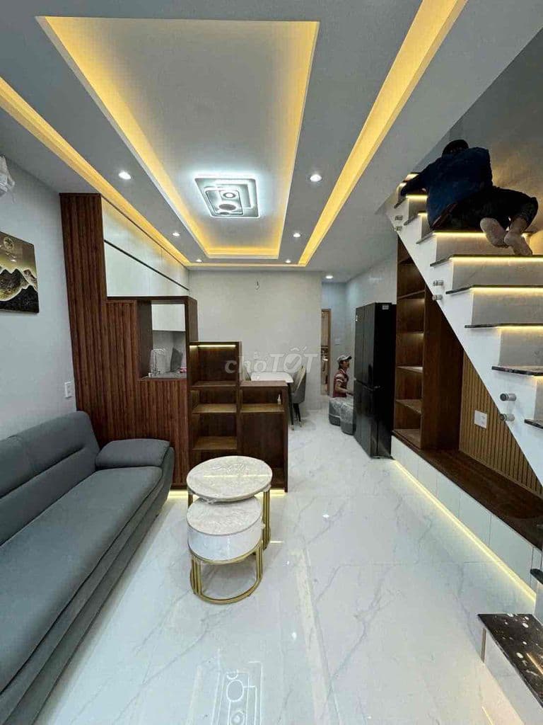nhà mới đẹp hem 88 nguyễn văn quỳ shr chỉ 4.950 tỷ