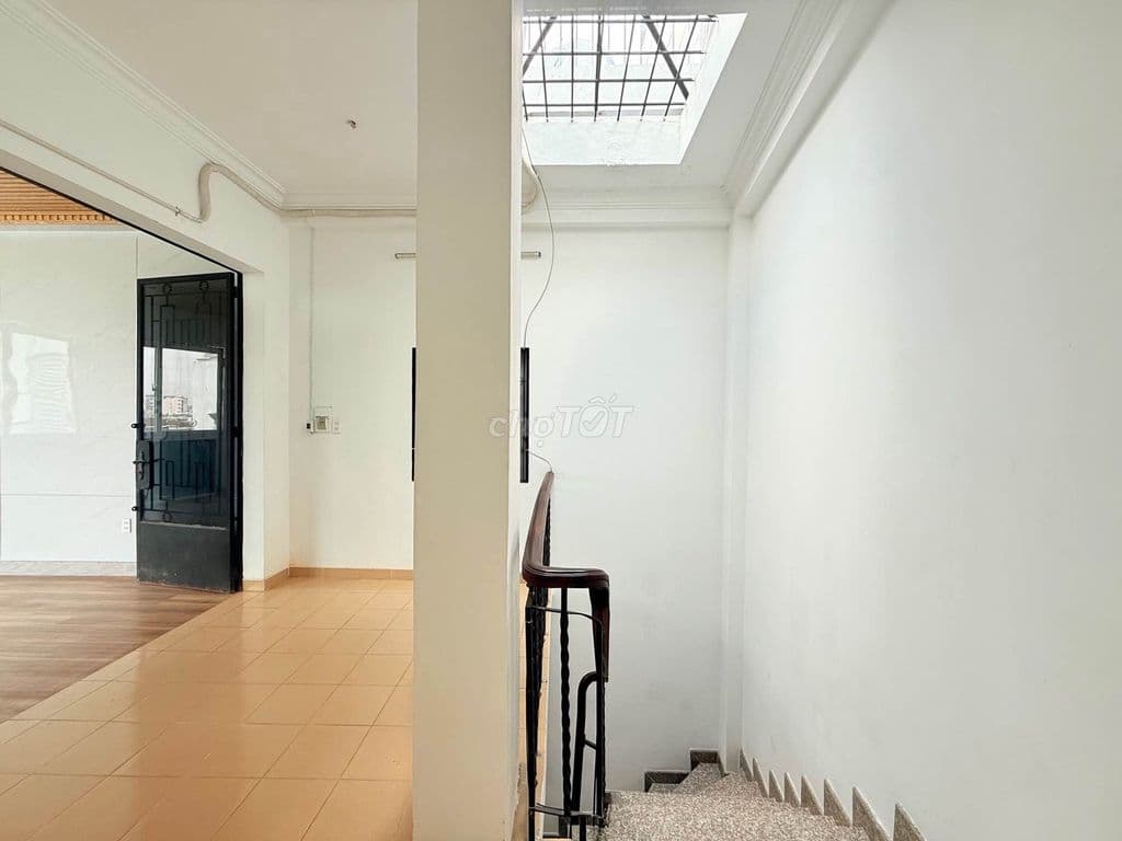 NHÀ XÂY 7 TẦNG - MẶT TIỀN NGUYỄN VĂN TRỖI GIÁ 25.7 TỶ - Ảnh 3