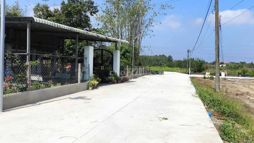 Bán gấp lô đất Đ Nguyễn Văn Khả , giá 1 tỷ 50tr , sổ riêng , dt 110m2 - Ảnh 3