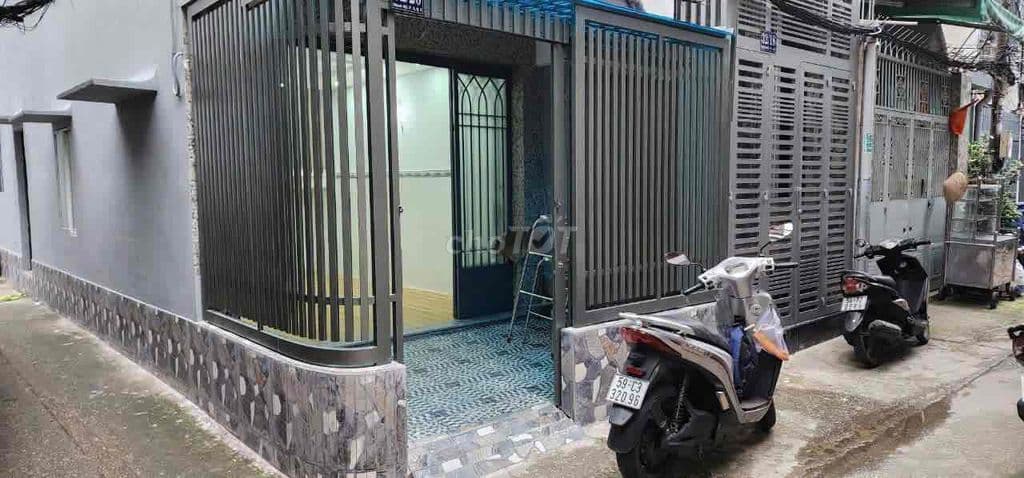 BÁN nhà Quận 4 - Ảnh 2