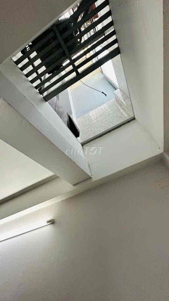 63M - 5tỷ3 - 2 Tầng - Nguyễn Văn Qúa- ĐHT ,Gần cầu Tham Lương Q12 - - Ảnh 3