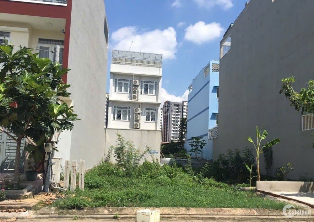 Chính chủ cần bán lô đất full thổ cư cách vinhomes 100m