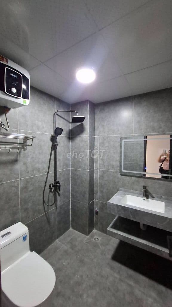 bán nhà 6 ngủ Thạch Bàn ô tô đỗ cửa